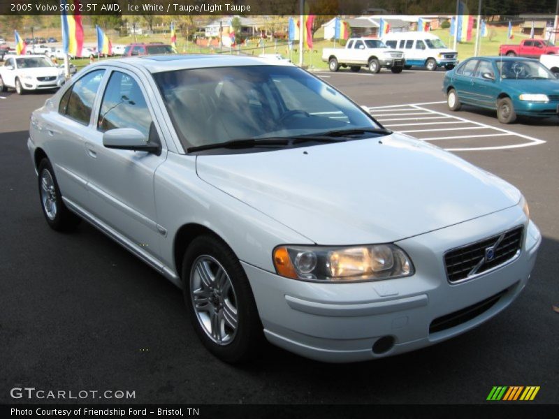 Ice White / Taupe/Light Taupe 2005 Volvo S60 2.5T AWD