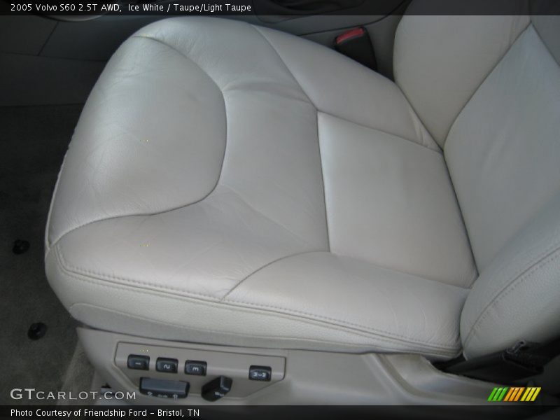 Ice White / Taupe/Light Taupe 2005 Volvo S60 2.5T AWD