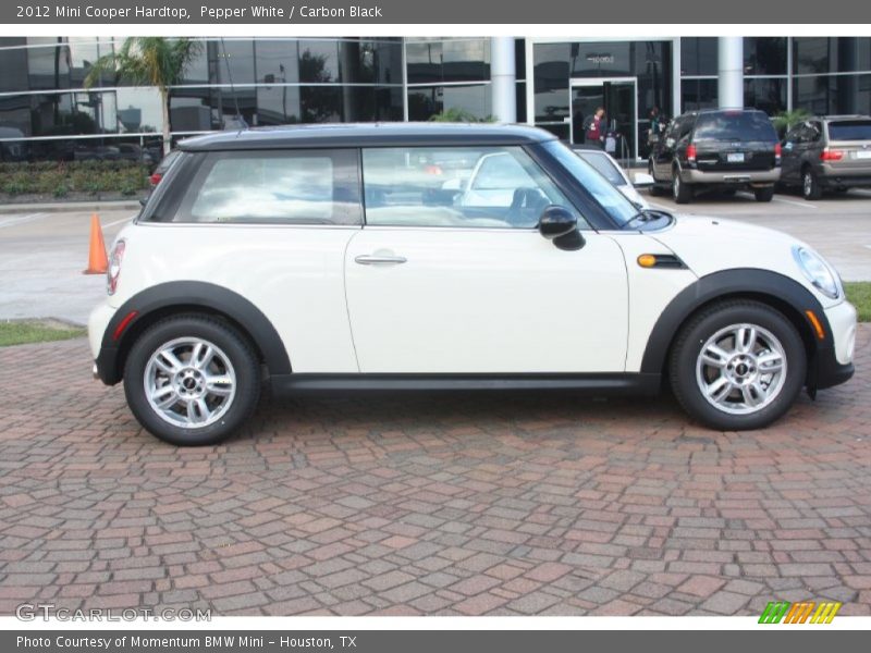 Pepper White / Carbon Black 2012 Mini Cooper Hardtop