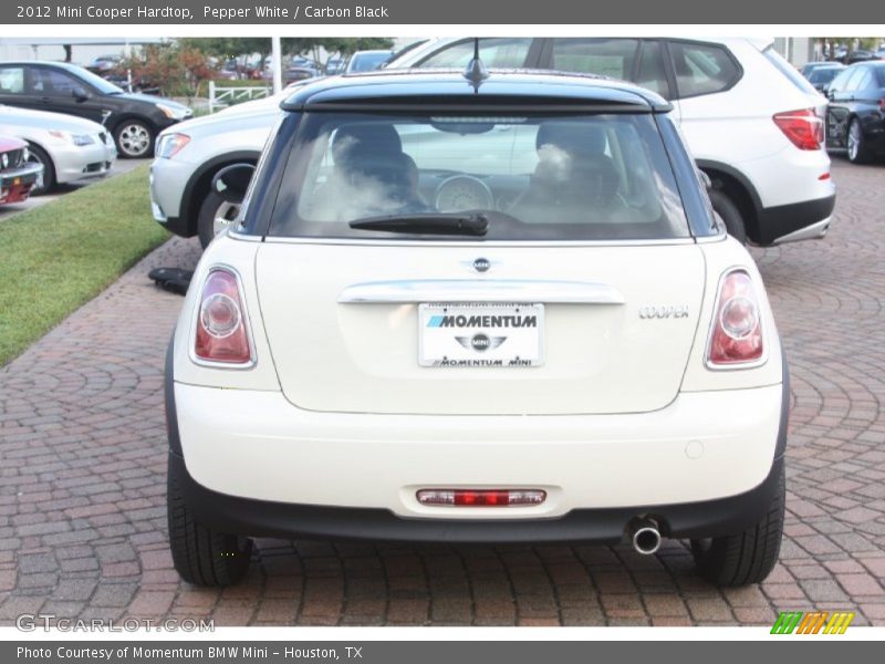 Pepper White / Carbon Black 2012 Mini Cooper Hardtop