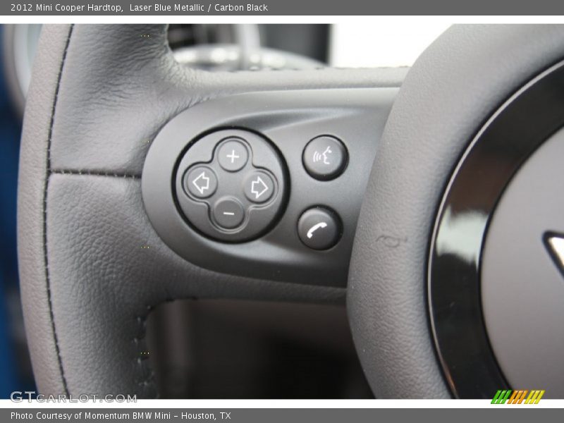 Controls of 2012 Cooper Hardtop