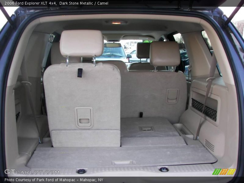 Dark Stone Metallic / Camel 2006 Ford Explorer XLT 4x4