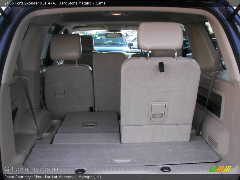 Dark Stone Metallic / Camel 2006 Ford Explorer XLT 4x4