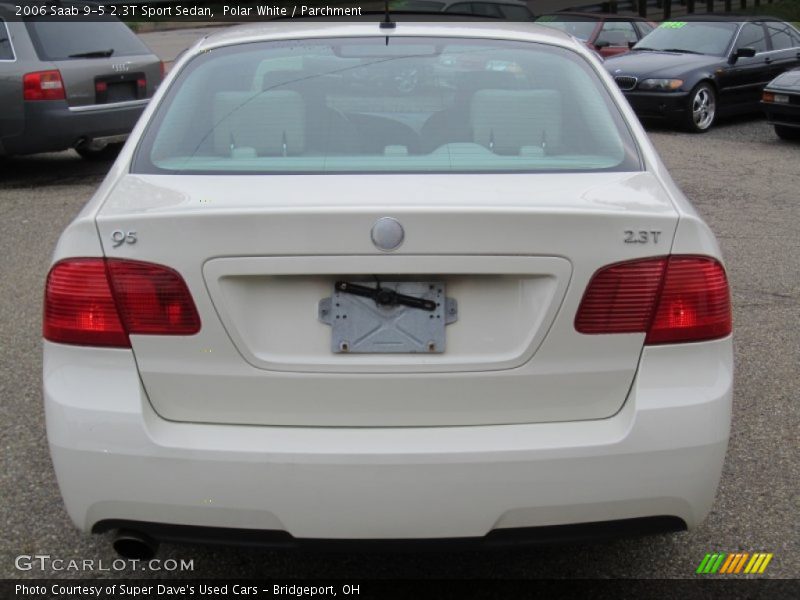 Polar White / Parchment 2006 Saab 9-5 2.3T Sport Sedan