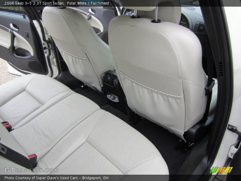 2006 9-5 2.3T Sport Sedan Parchment Interior