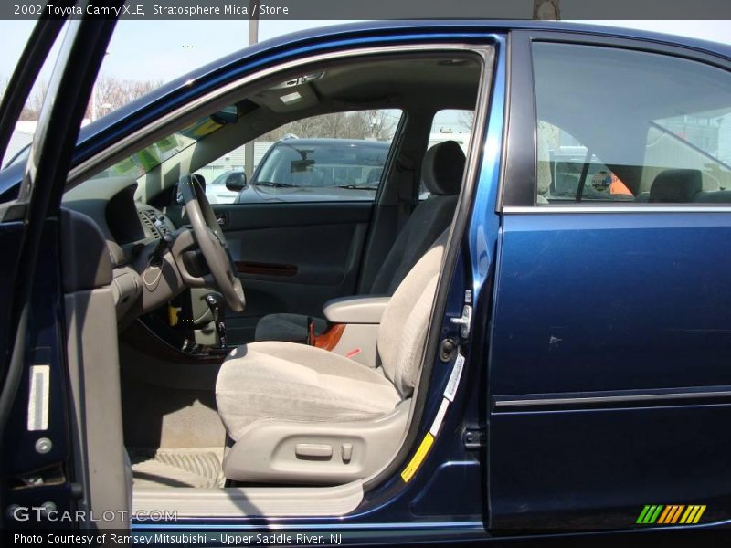 Stratosphere Mica / Stone 2002 Toyota Camry XLE
