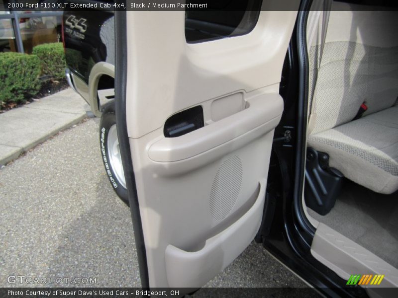 Black / Medium Parchment 2000 Ford F150 XLT Extended Cab 4x4
