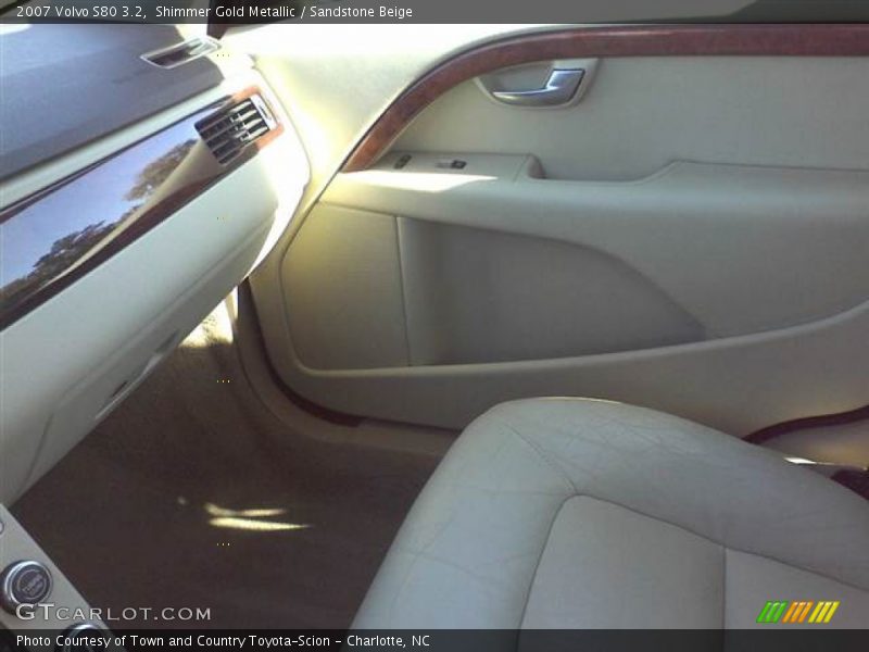 Shimmer Gold Metallic / Sandstone Beige 2007 Volvo S80 3.2