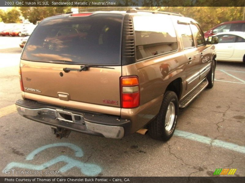 Sandalwood Metallic / Neutral/Shale 2003 GMC Yukon XL SLE