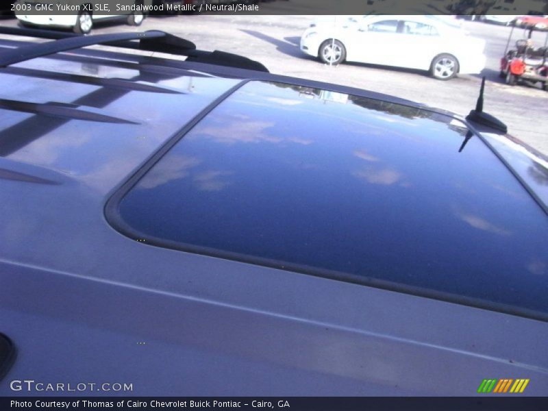 Sandalwood Metallic / Neutral/Shale 2003 GMC Yukon XL SLE