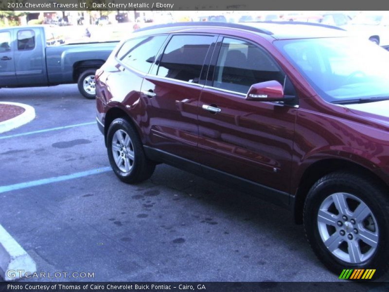 Dark Cherry Metallic / Ebony 2010 Chevrolet Traverse LT