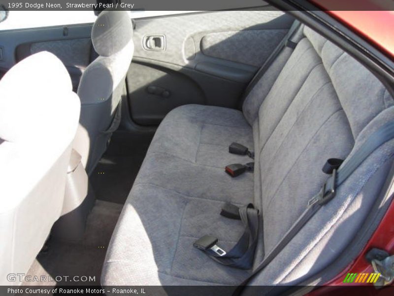 Strawberry Pearl / Grey 1995 Dodge Neon