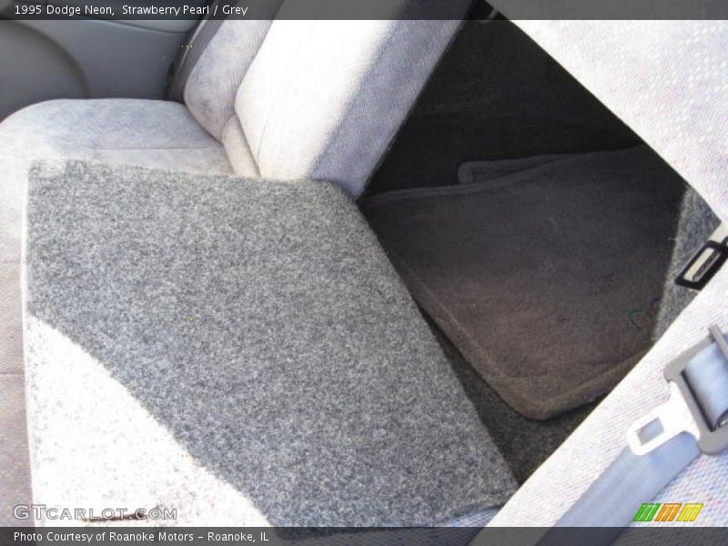 Strawberry Pearl / Grey 1995 Dodge Neon