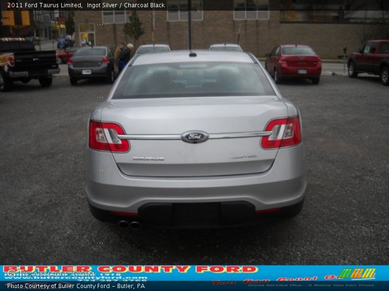 Ingot Silver / Charcoal Black 2011 Ford Taurus Limited