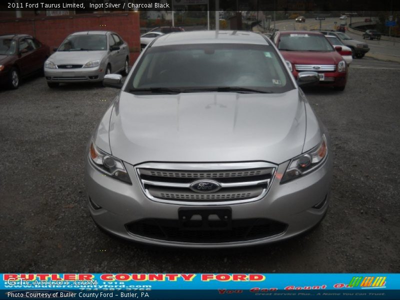 Ingot Silver / Charcoal Black 2011 Ford Taurus Limited