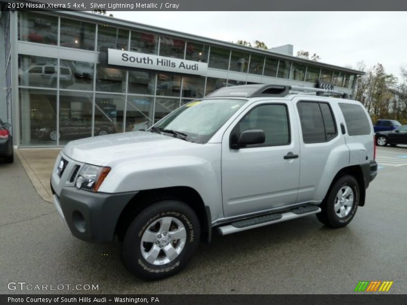 Silver Lightning Metallic / Gray 2010 Nissan Xterra S 4x4