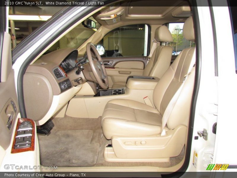 White Diamond Tricoat / Light Tan 2010 GMC Yukon SLT