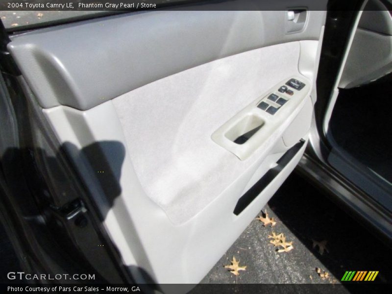 Phantom Gray Pearl / Stone 2004 Toyota Camry LE