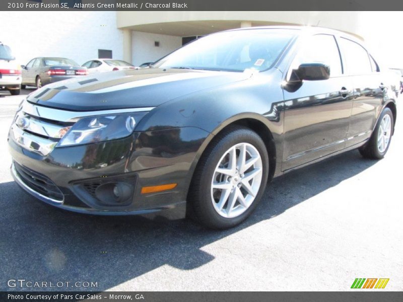 Atlantis Green Metallic / Charcoal Black 2010 Ford Fusion SE