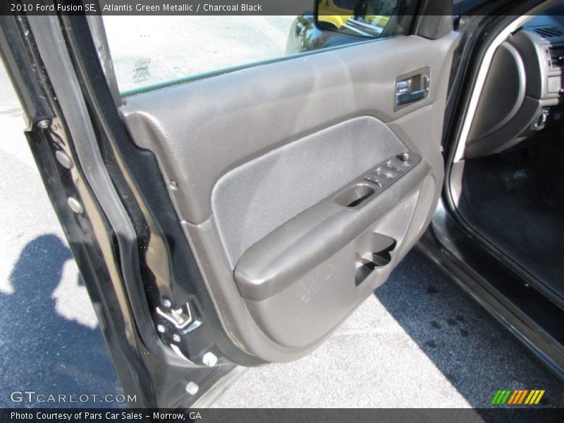 Atlantis Green Metallic / Charcoal Black 2010 Ford Fusion SE