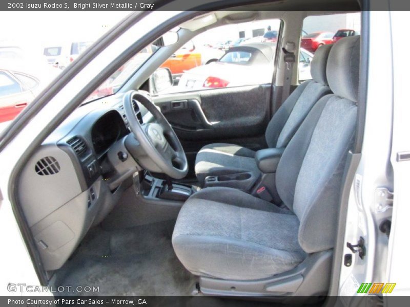 Bright Silver Metallic / Gray 2002 Isuzu Rodeo S