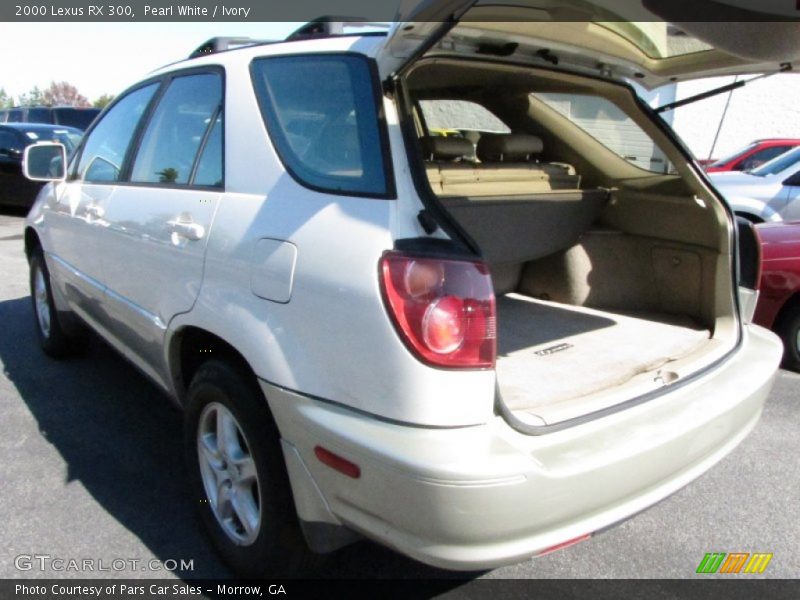 Pearl White / Ivory 2000 Lexus RX 300