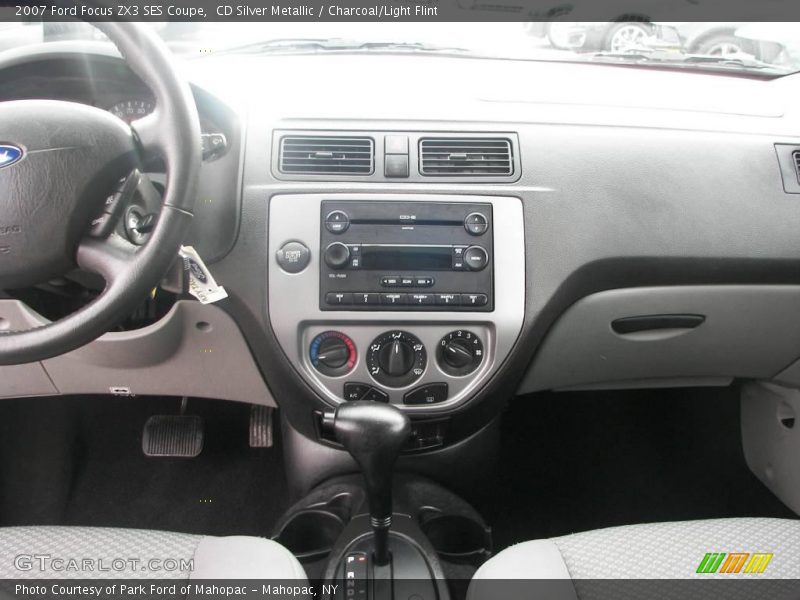 CD Silver Metallic / Charcoal/Light Flint 2007 Ford Focus ZX3 SES Coupe