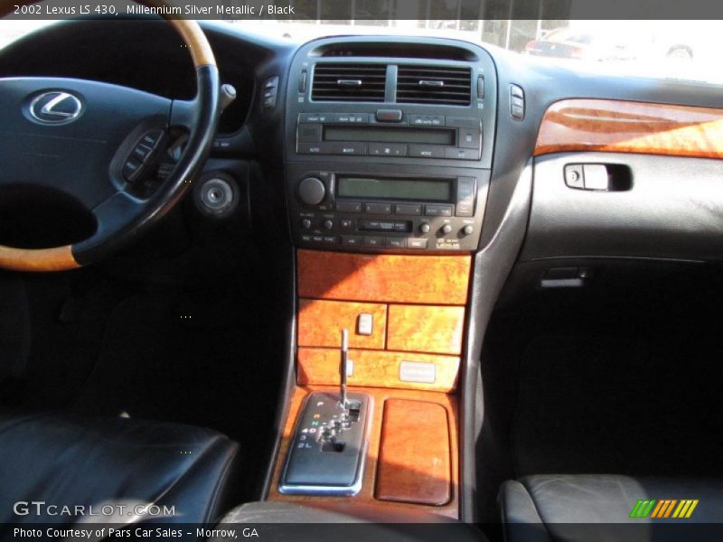 Dashboard of 2002 LS 430
