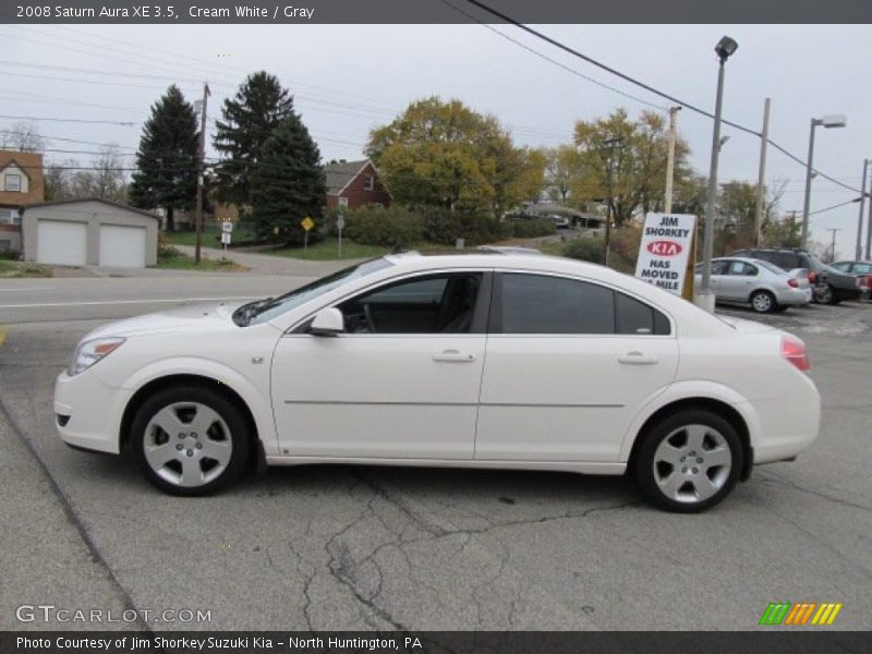 Cream White / Gray 2008 Saturn Aura XE 3.5