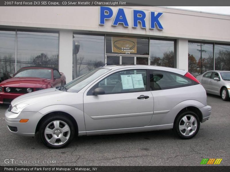 CD Silver Metallic / Charcoal/Light Flint 2007 Ford Focus ZX3 SES Coupe