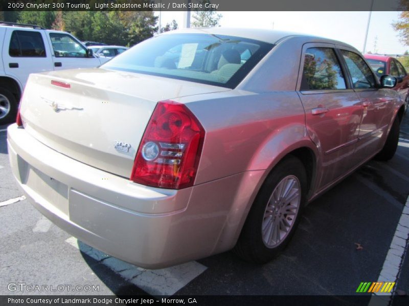 Light Sandstone Metallic / Dark Slate Gray 2009 Chrysler 300 Touring