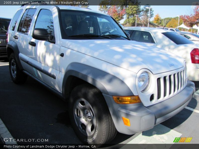 Stone White / Medium Slate Gray 2005 Jeep Liberty Sport