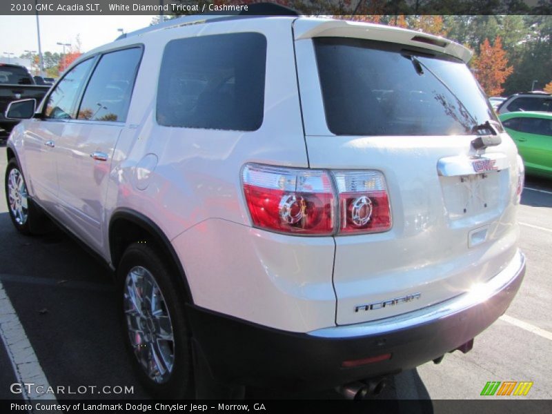 White Diamond Tricoat / Cashmere 2010 GMC Acadia SLT