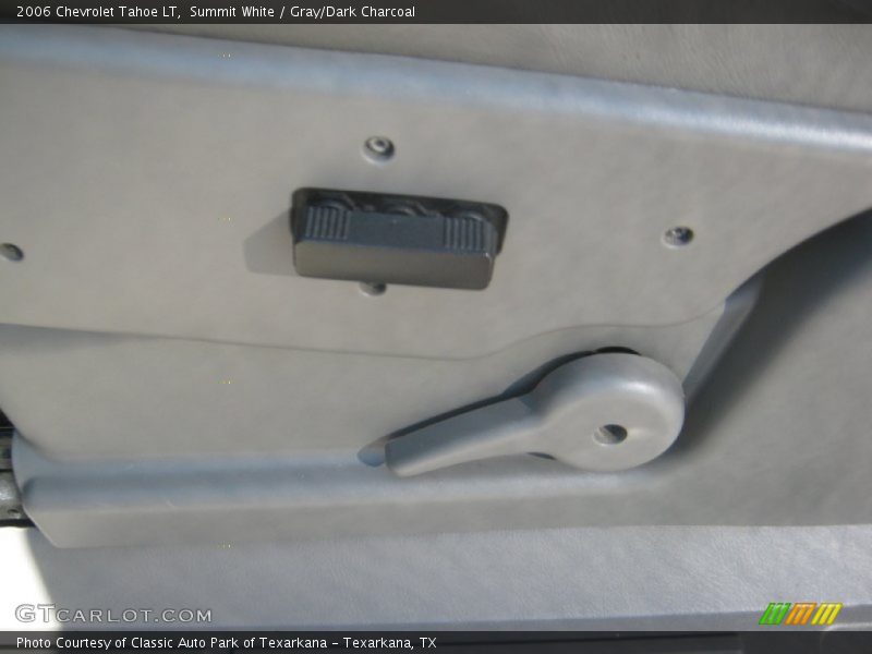 Summit White / Gray/Dark Charcoal 2006 Chevrolet Tahoe LT