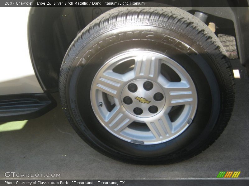 Silver Birch Metallic / Dark Titanium/Light Titanium 2007 Chevrolet Tahoe LS