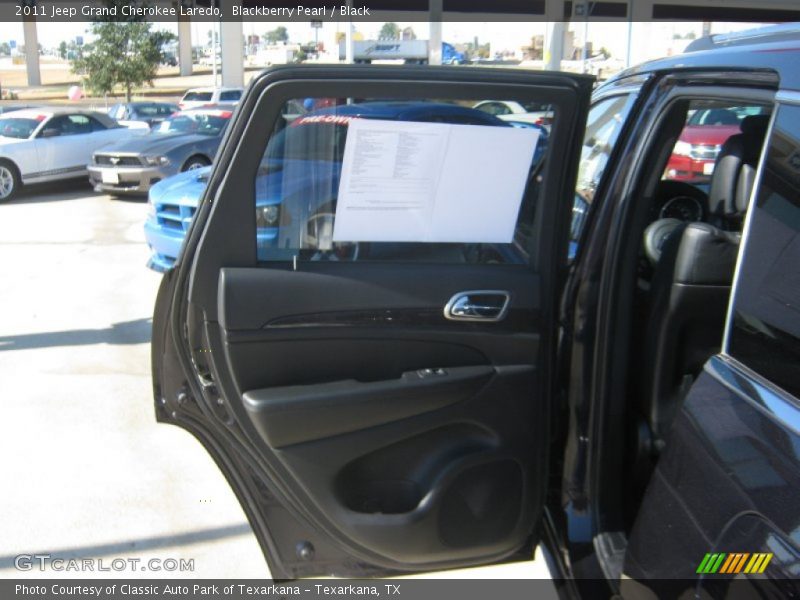 Blackberry Pearl / Black 2011 Jeep Grand Cherokee Laredo