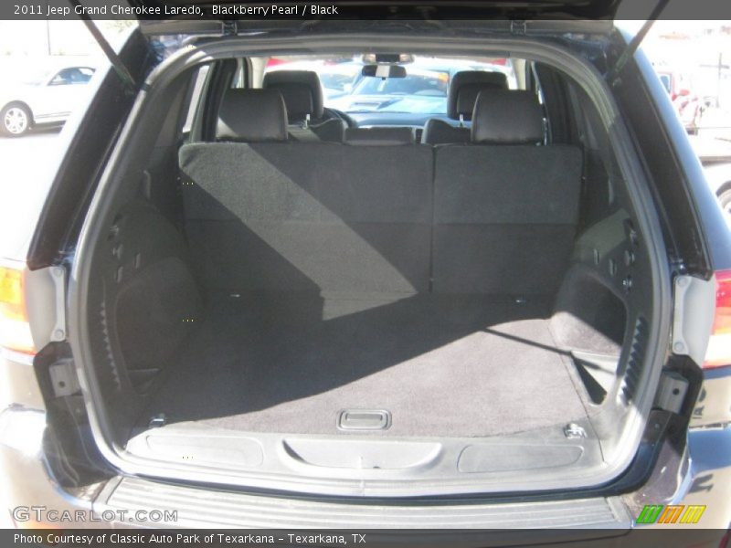 Blackberry Pearl / Black 2011 Jeep Grand Cherokee Laredo