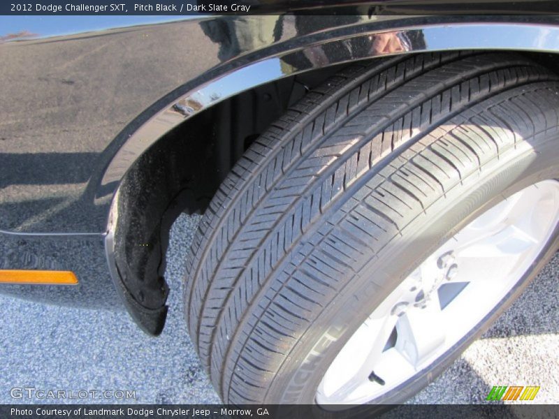 Pitch Black / Dark Slate Gray 2012 Dodge Challenger SXT