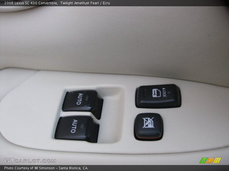 Controls of 2008 SC 430 Convertible