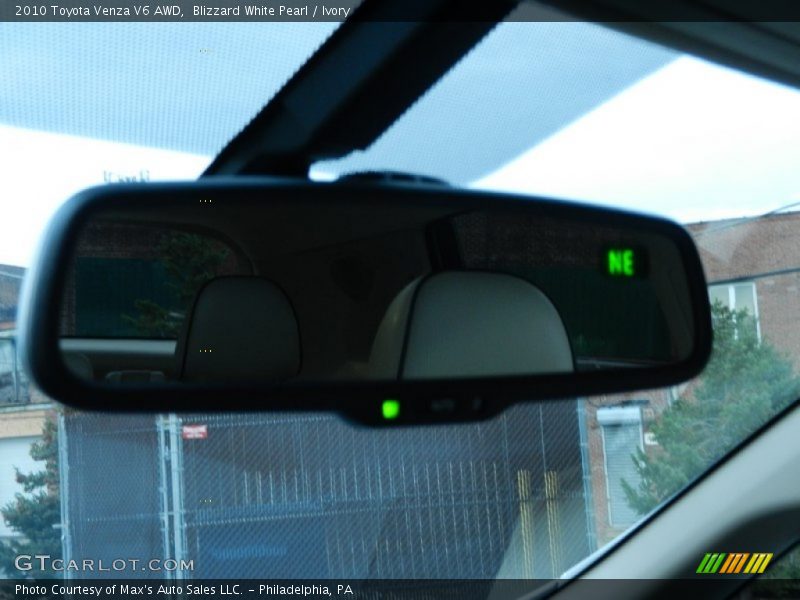 Blizzard White Pearl / Ivory 2010 Toyota Venza V6 AWD