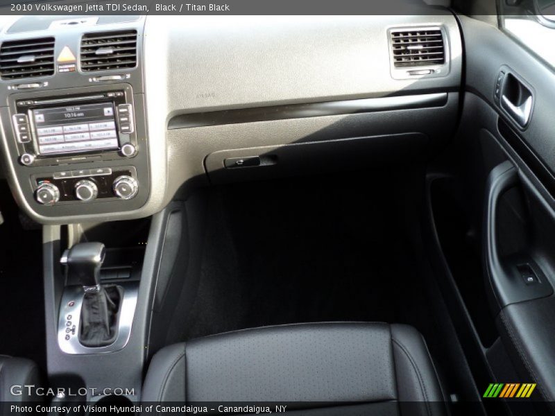 Black / Titan Black 2010 Volkswagen Jetta TDI Sedan