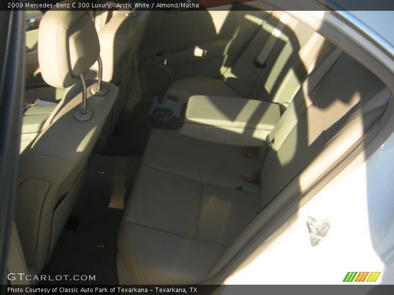 Arctic White / Almond/Mocha 2009 Mercedes-Benz C 300 Luxury