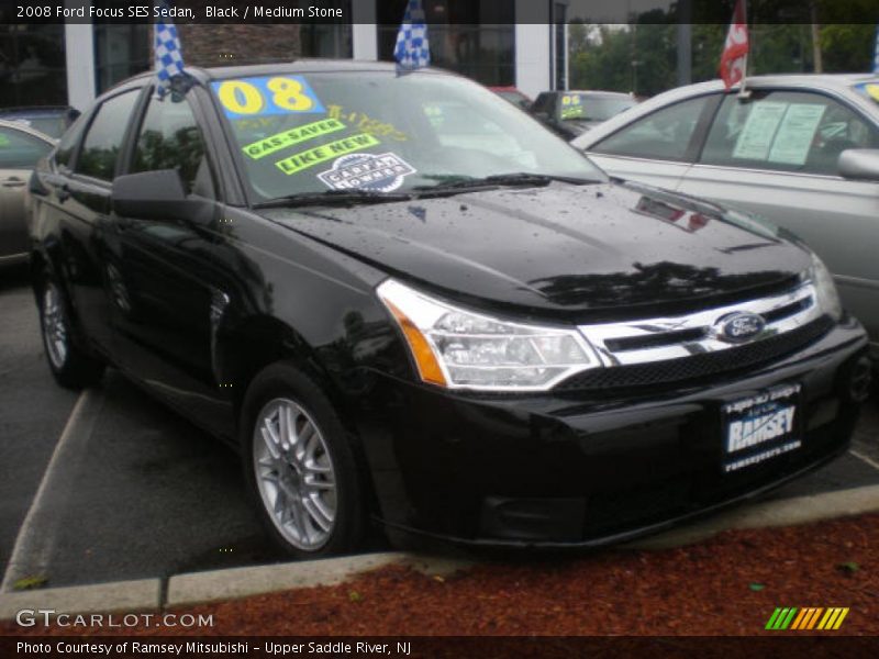 Black / Medium Stone 2008 Ford Focus SES Sedan