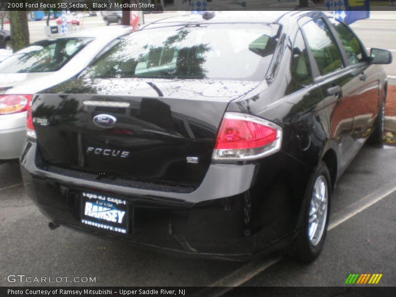 Black / Medium Stone 2008 Ford Focus SES Sedan