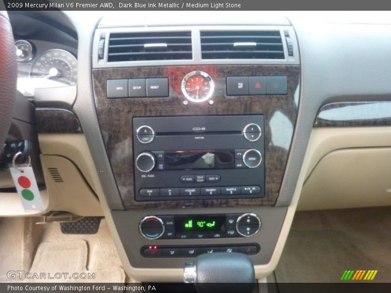 Controls of 2009 Milan V6 Premier AWD