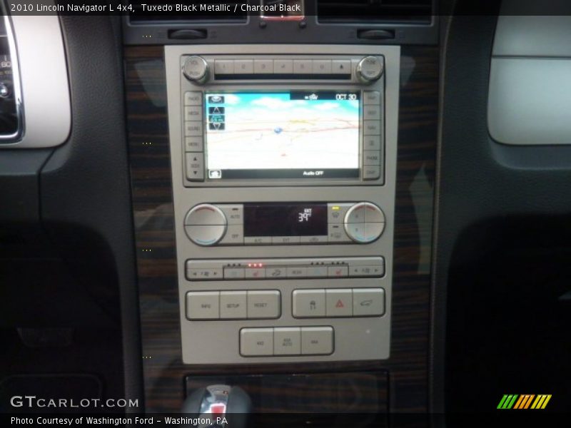 Controls of 2010 Navigator L 4x4