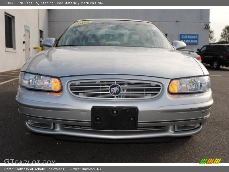 Sterling Silver Metallic / Medium Gray 2004 Buick Regal LS