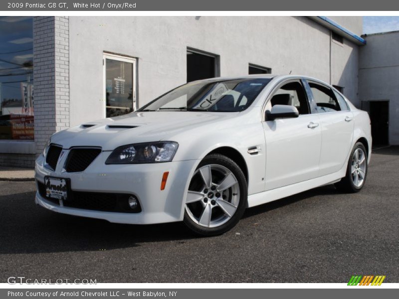 Front 3/4 View of 2009 G8 GT