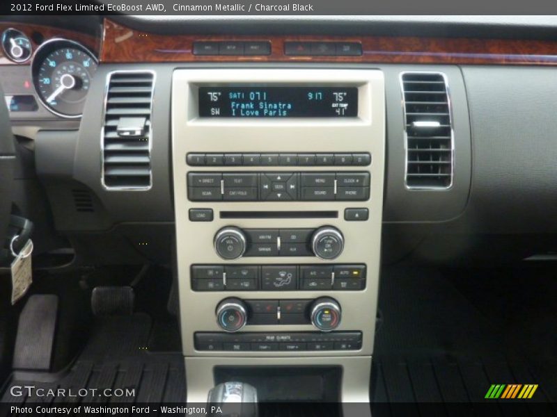 Controls of 2012 Flex Limited EcoBoost AWD