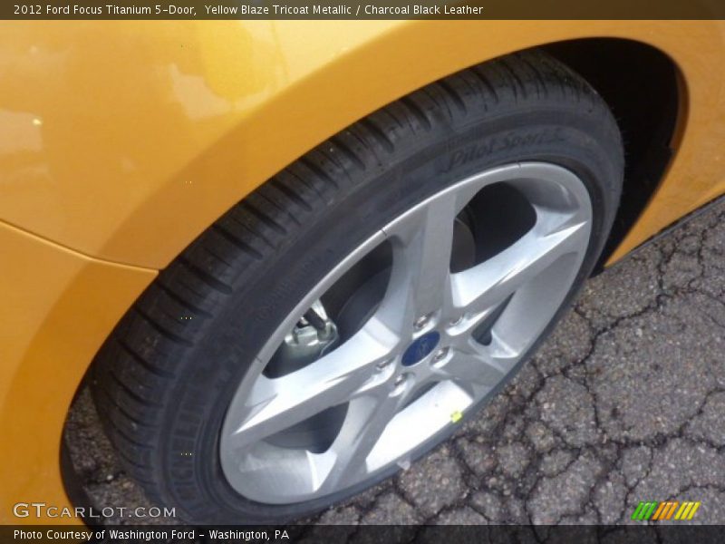  2012 Focus Titanium 5-Door Wheel